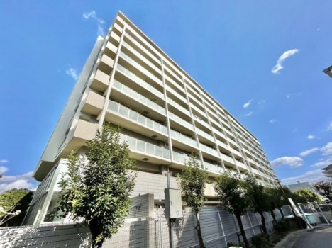 インプレストエクリュ中古マンション