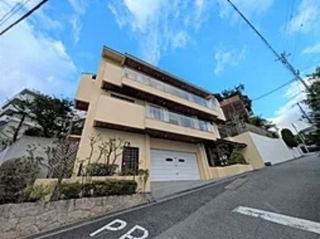 荒神山住宅3号棟中古マンション