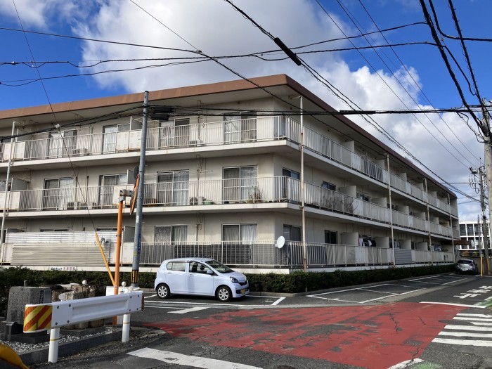 エバーグリーン泉田中古マンション