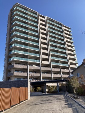 アルビオ・ガーデンさい八景中古マンション