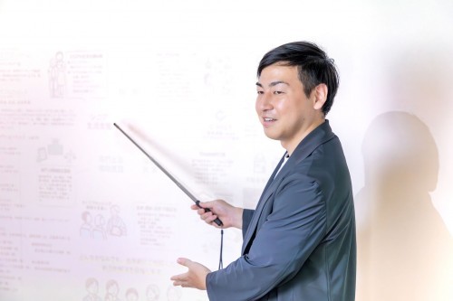 井上 貞史