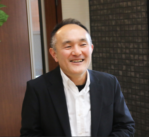 関口　能典