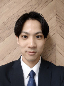 井上　翔