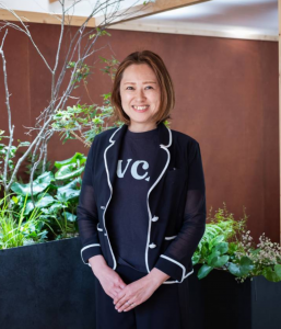 林　久美子