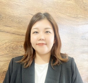 岩本　麻由美